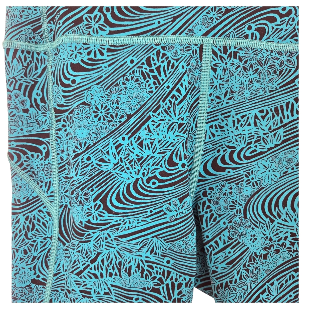 Lululemon In Movement Crop Leggings Womens 6 Everlux 19 Kitakami Green Black - Picture 11 of 13